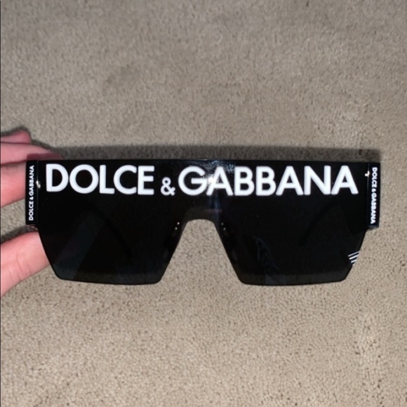 Sold - Picture 3 of 8